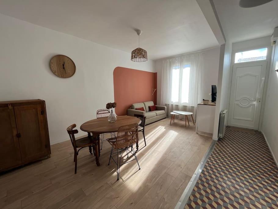 La Maison De Camille Climatisation Parking Prive Wifi Carcassonne Luaran gambar